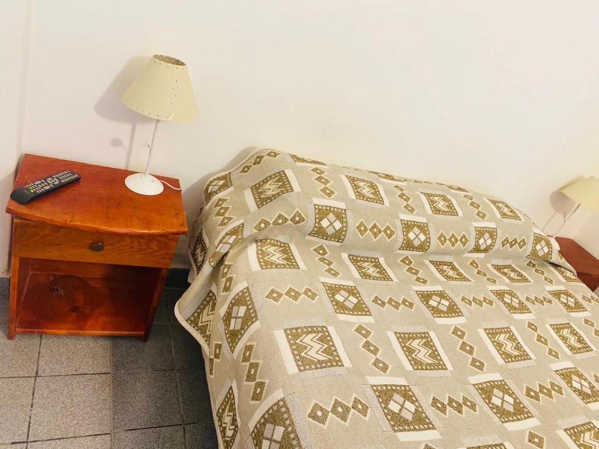 Hotel Tandil 푸에르토마드린 외부 사진