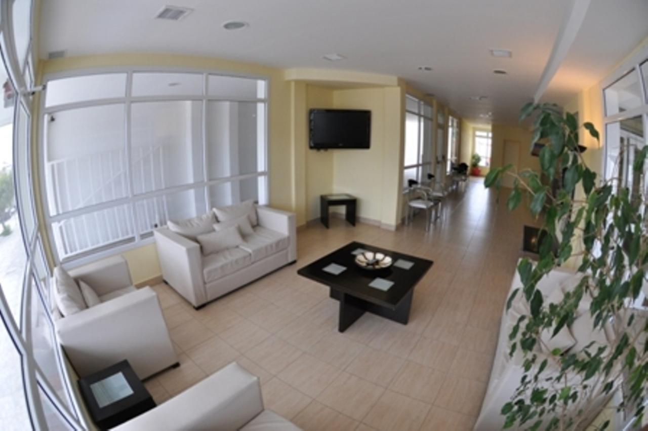 Hotel Tandil 푸에르토마드린 외부 사진
