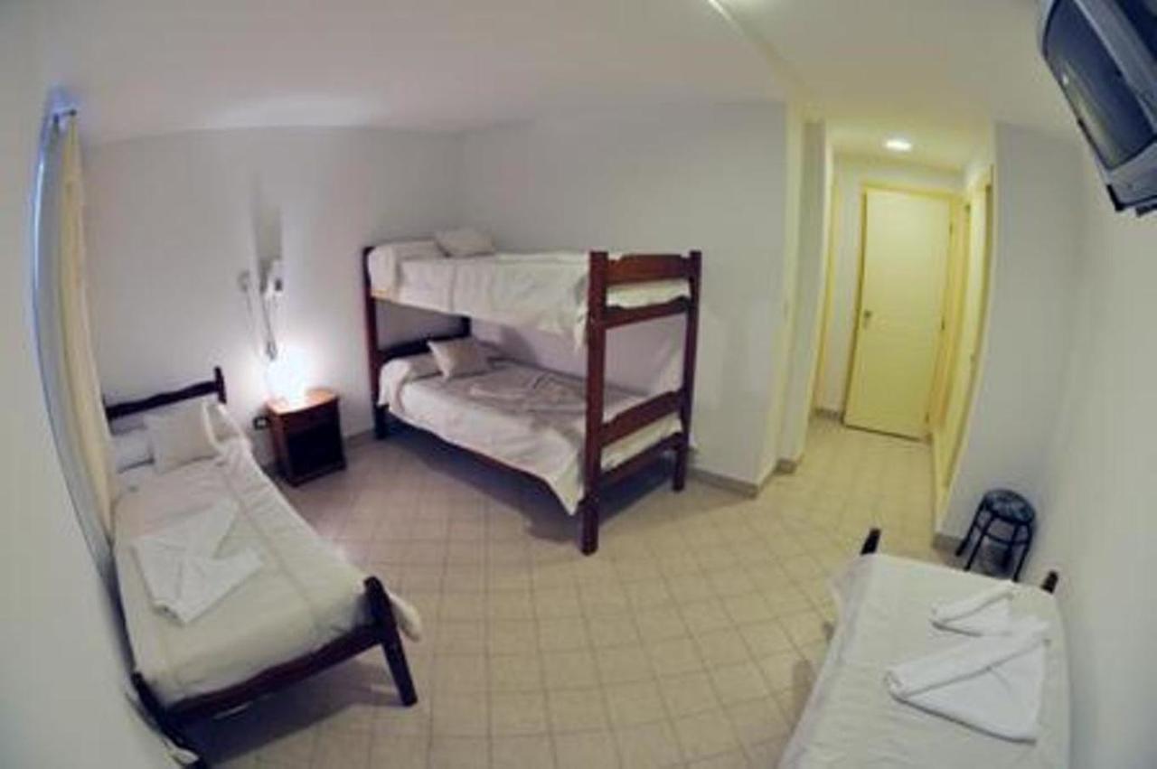 Hotel Tandil 푸에르토마드린 외부 사진