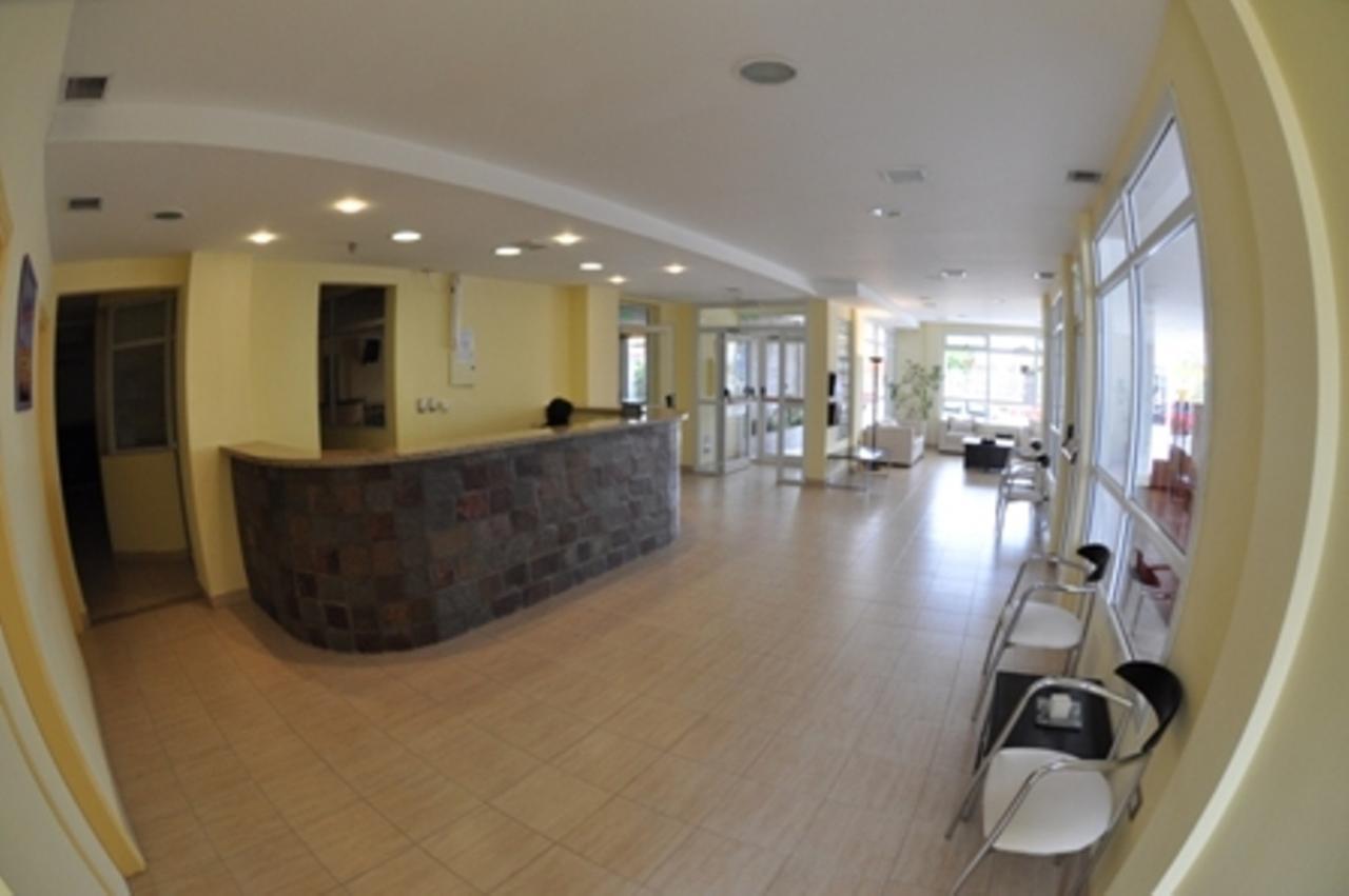 Hotel Tandil 푸에르토마드린 외부 사진