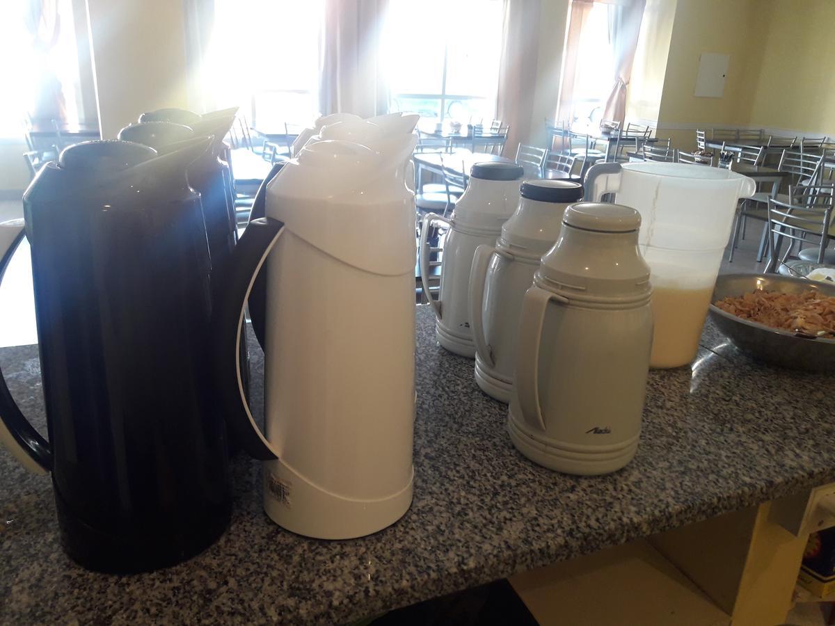 Hotel Tandil 푸에르토마드린 외부 사진